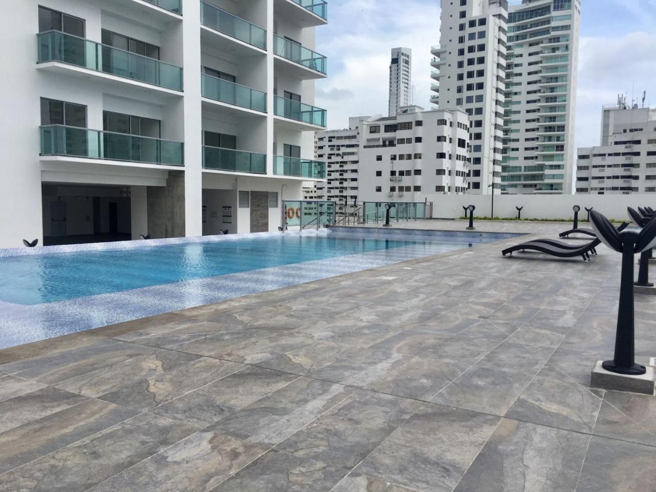 Luxuriuso Apartament Cartagena Bagian luar foto
